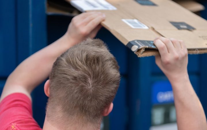 Altpapier wird pünktlich weggebracht